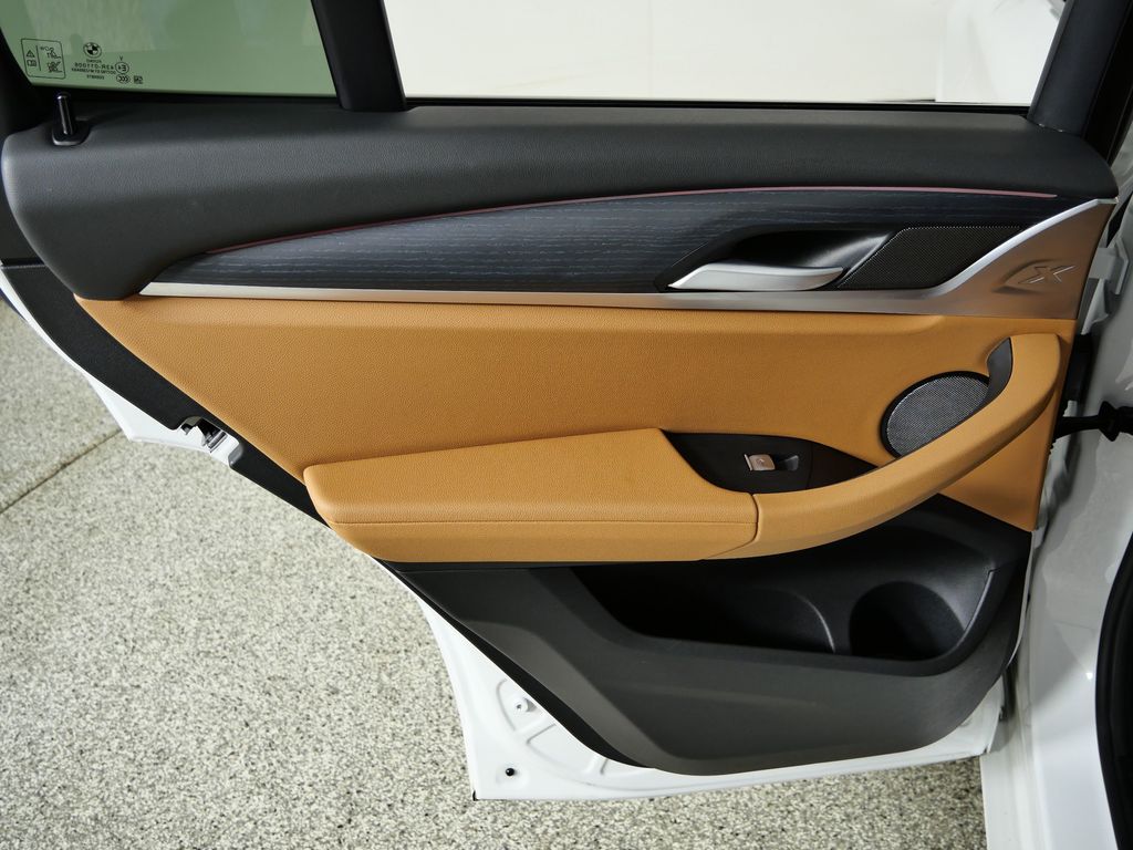 Thumbnail: 2024 BMW X3 - 34