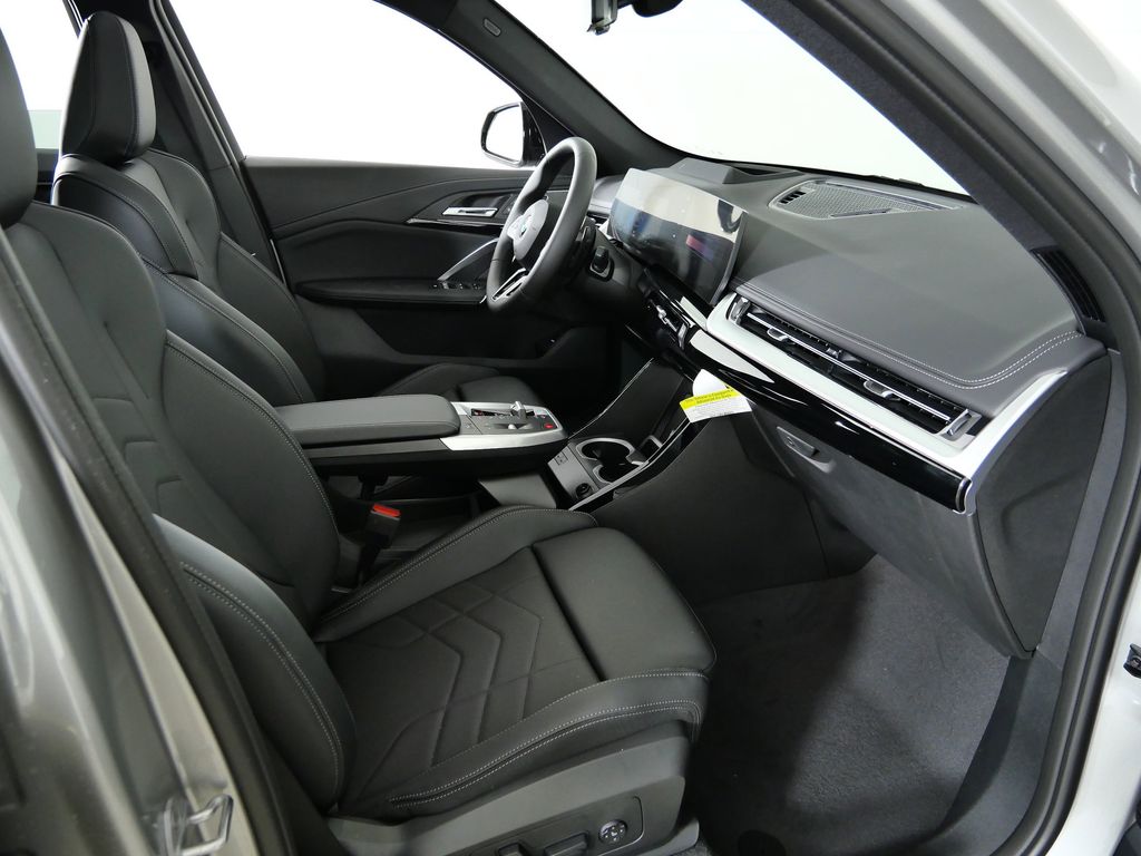 Thumbnail: 2026 BMW X1 - 20