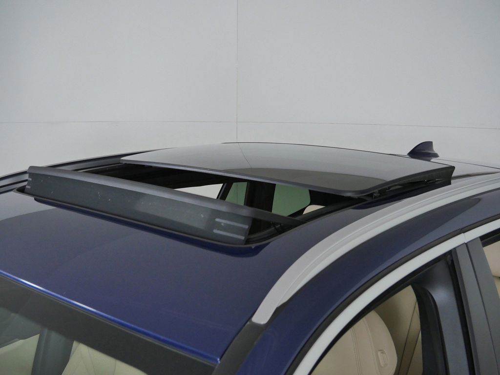 Thumbnail: 2022 BMW X3 - 19