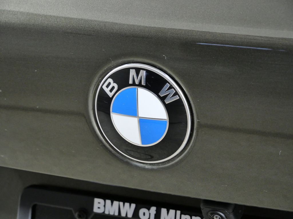 Thumbnail: 2026 BMW X5 - 11