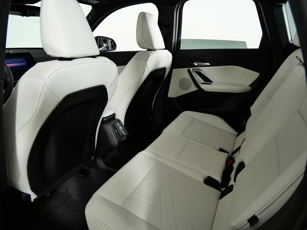 Thumbnail: 2026 BMW X1 - 30