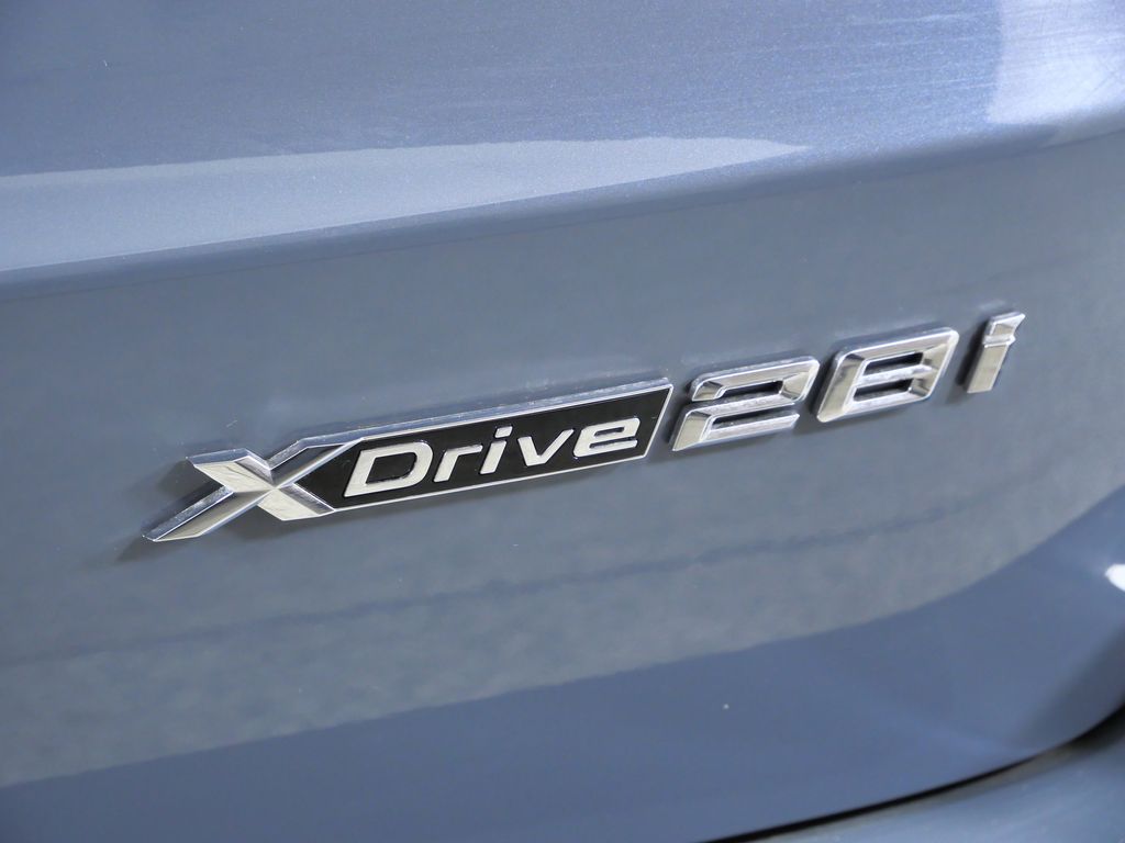 Thumbnail: 2026 BMW X1 - 12