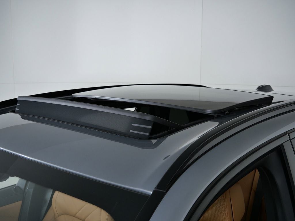 Thumbnail: 2026 BMW X5 - 20