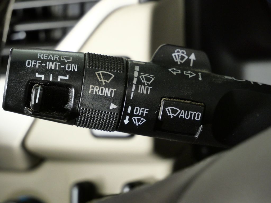 Thumbnail: 2018 GMC Yukon XL - 49