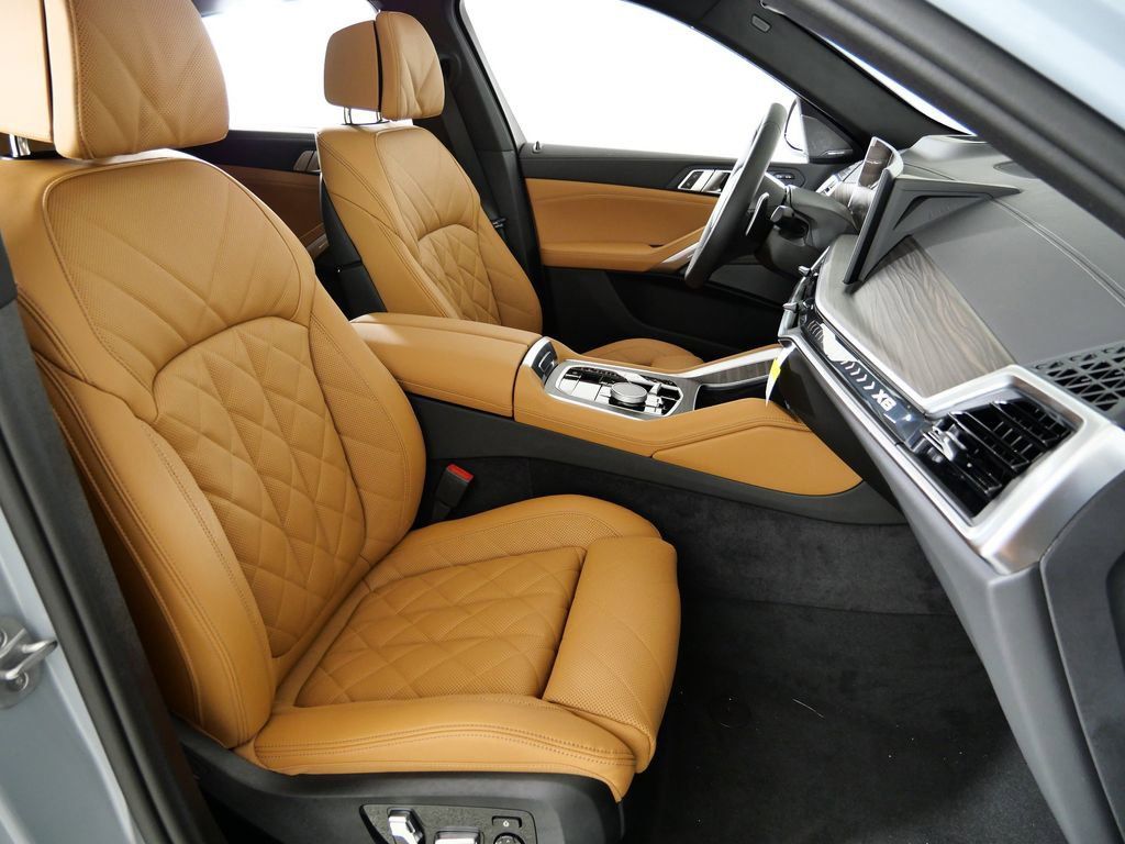 Thumbnail: 2026 BMW X6 - 23