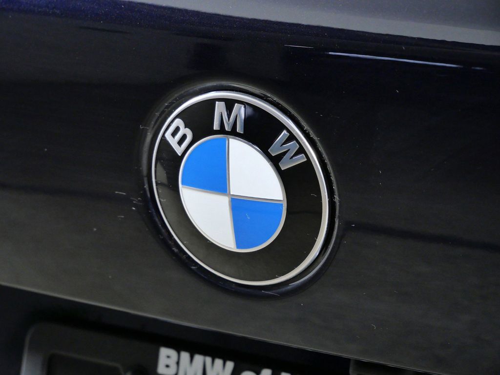 Thumbnail: 2026 BMW X5 - 11