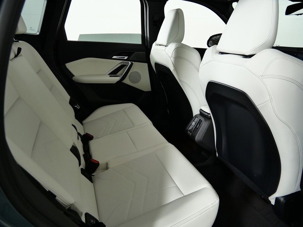 Thumbnail: 2026 BMW X1 - 24