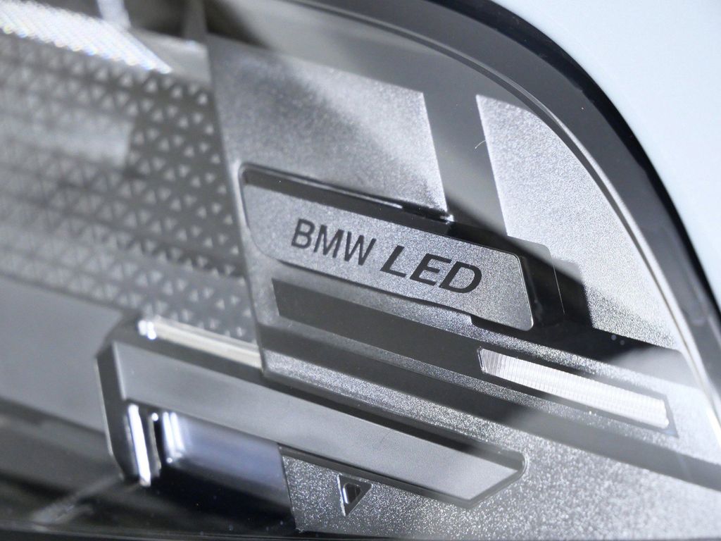 Thumbnail: 2026 BMW X5 - 4