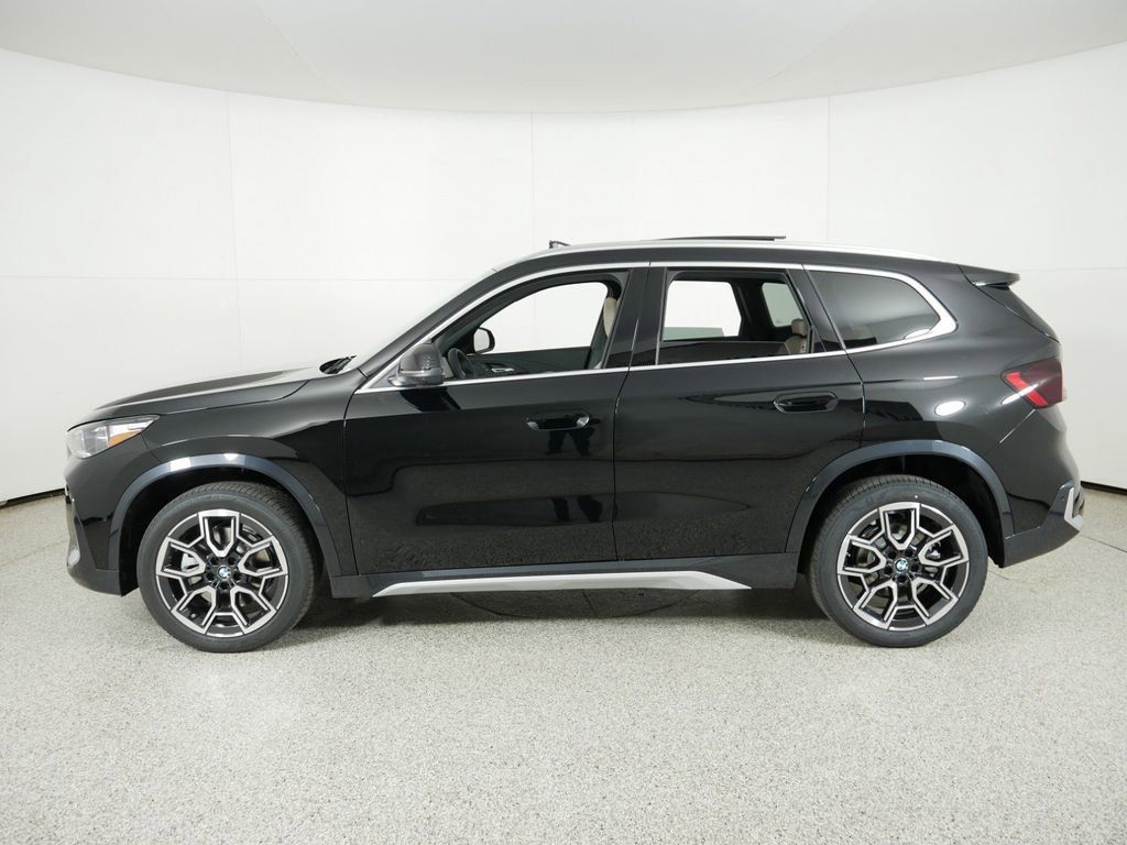 Thumbnail: 2025 BMW X1 - 16