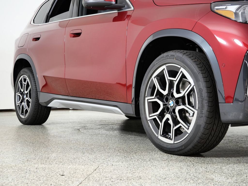 Thumbnail: 2026 BMW X1 - 8