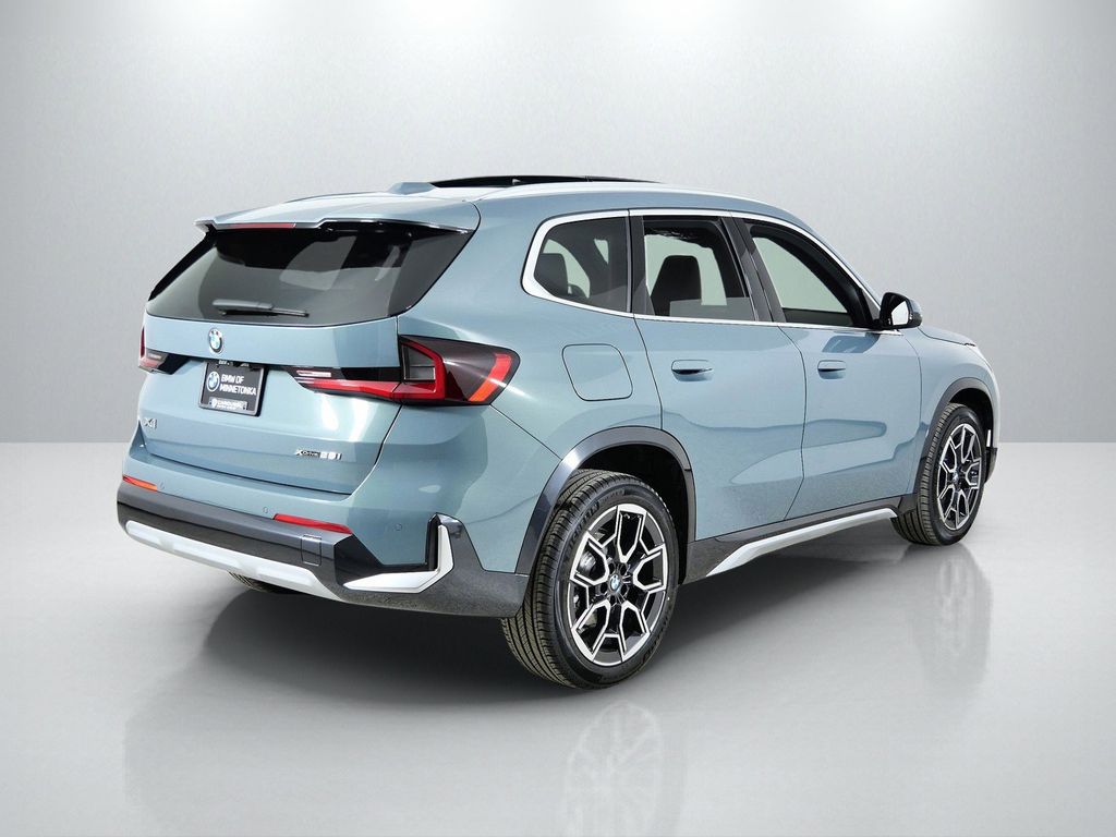 Thumbnail: 2026 BMW X1 - 9
