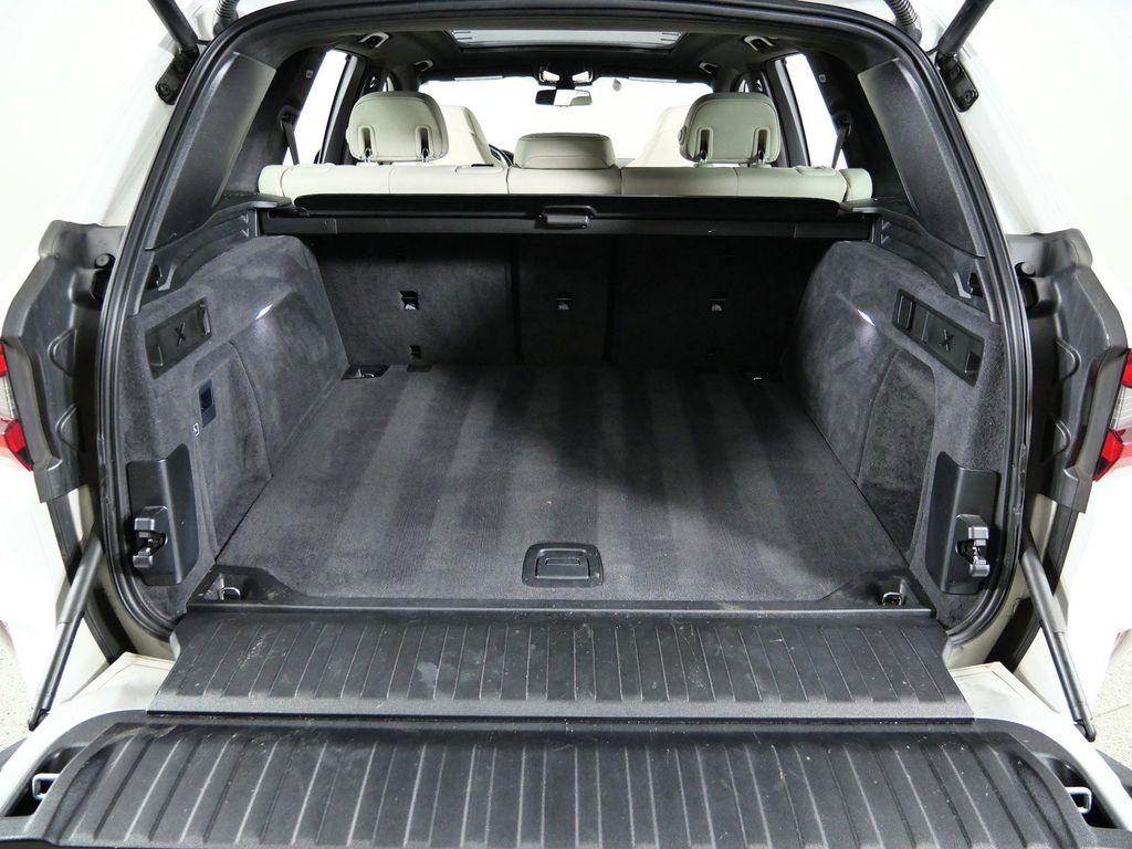 Thumbnail: 2023 BMW X5 - 27