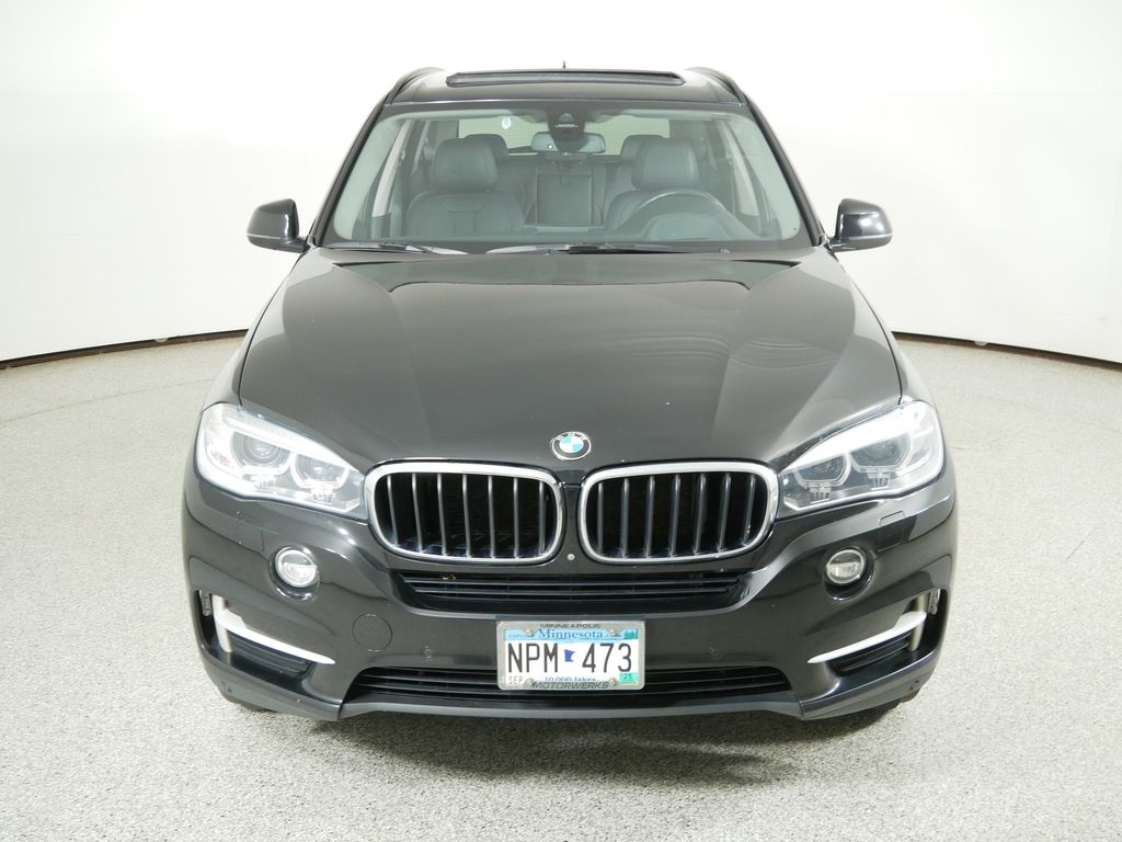 Thumbnail: 2016 BMW X5 - 16