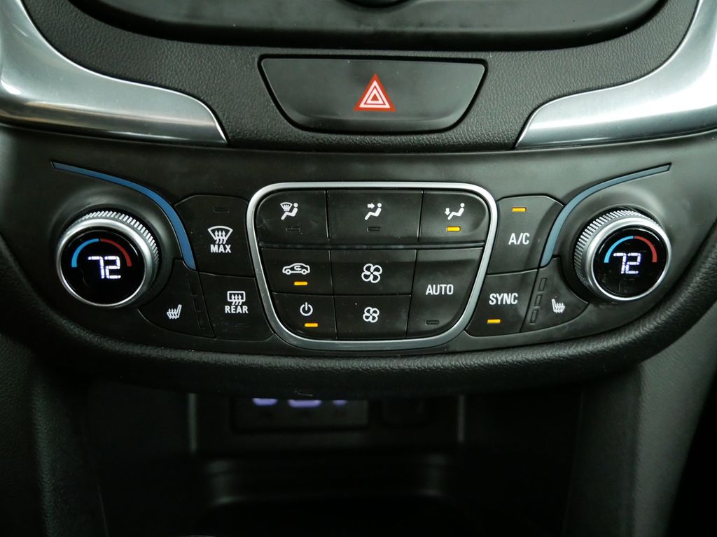 2020 Chevrolet Equinox LT 43