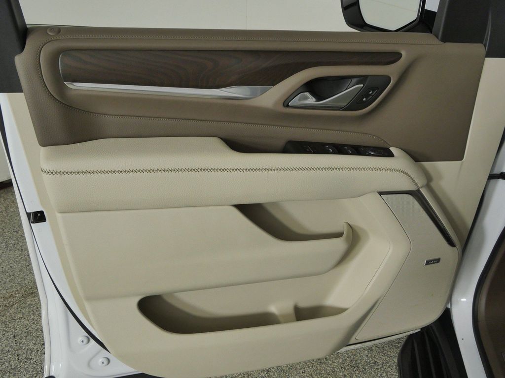 Thumbnail: 2022 GMC Yukon - 35