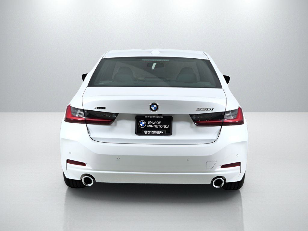 Thumbnail: 2026 BMW 3 Series - 11