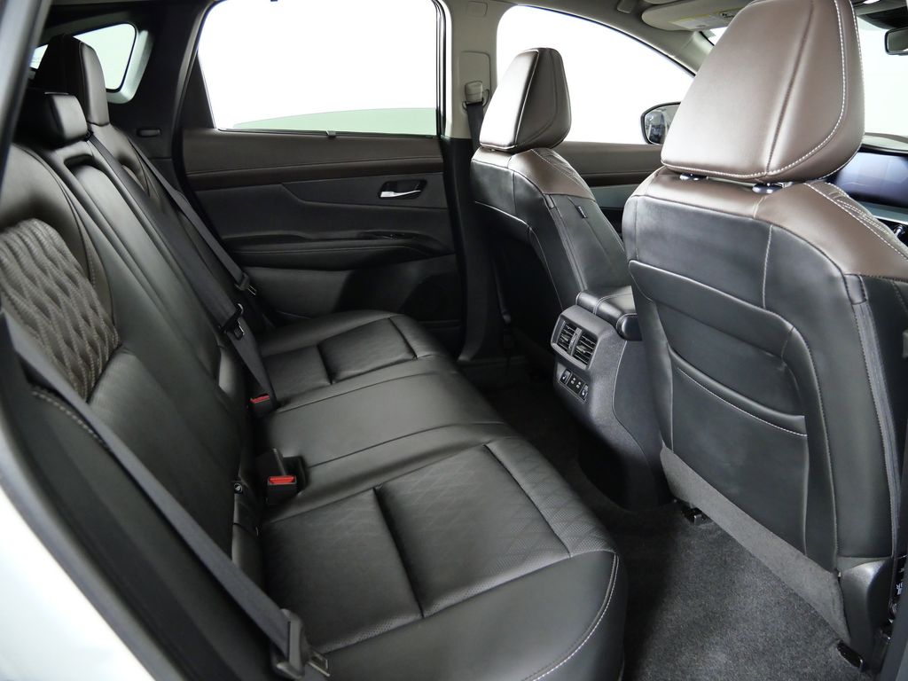 Thumbnail: 2025 Nissan Murano - 25