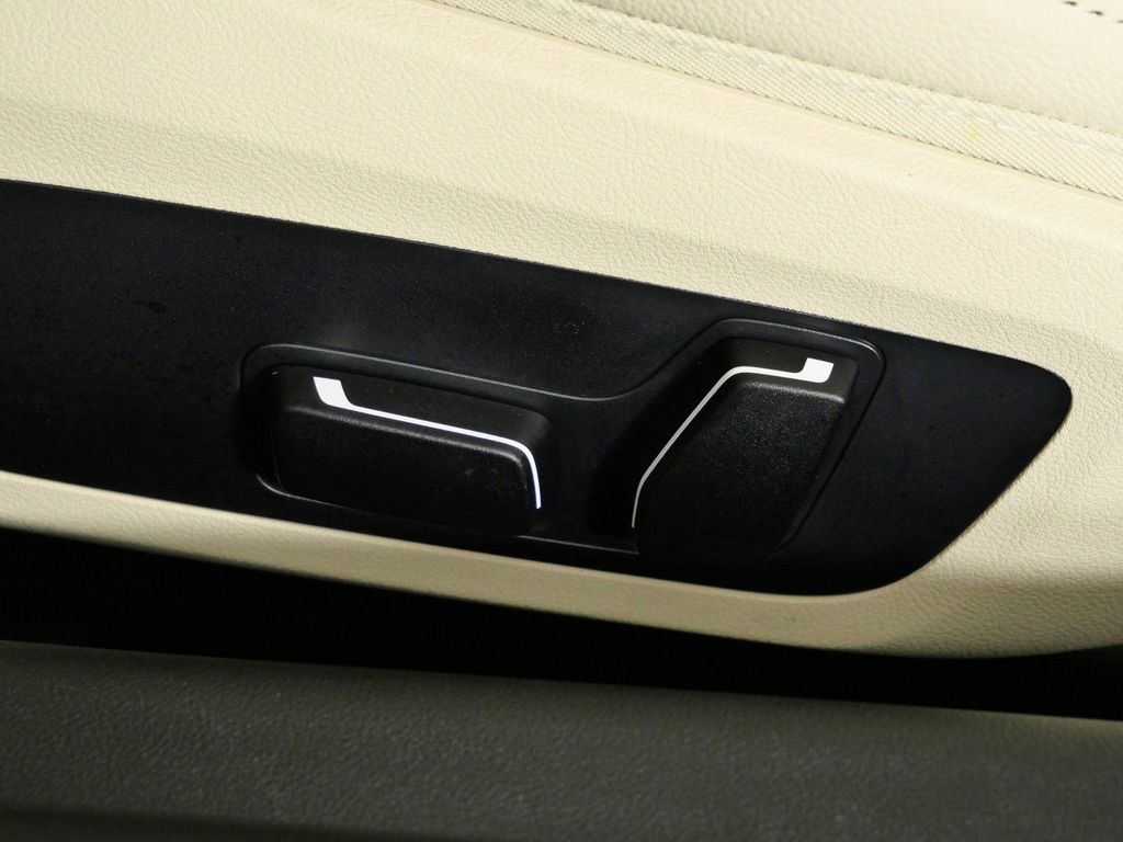 Thumbnail: 2026 BMW 2 Series - 35