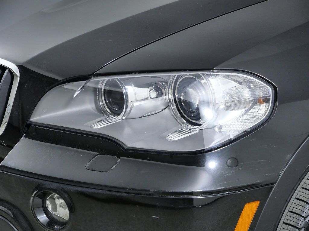 Thumbnail: 2013 BMW X5 - 4