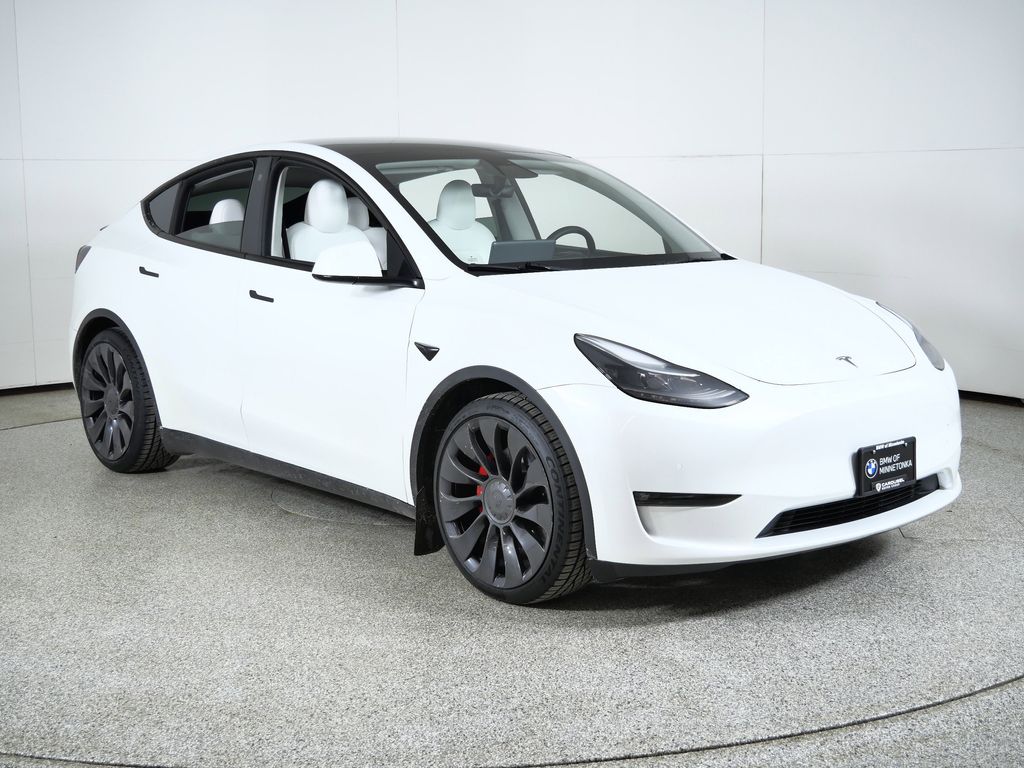 Thumbnail: 2022 Tesla Model Y - 7