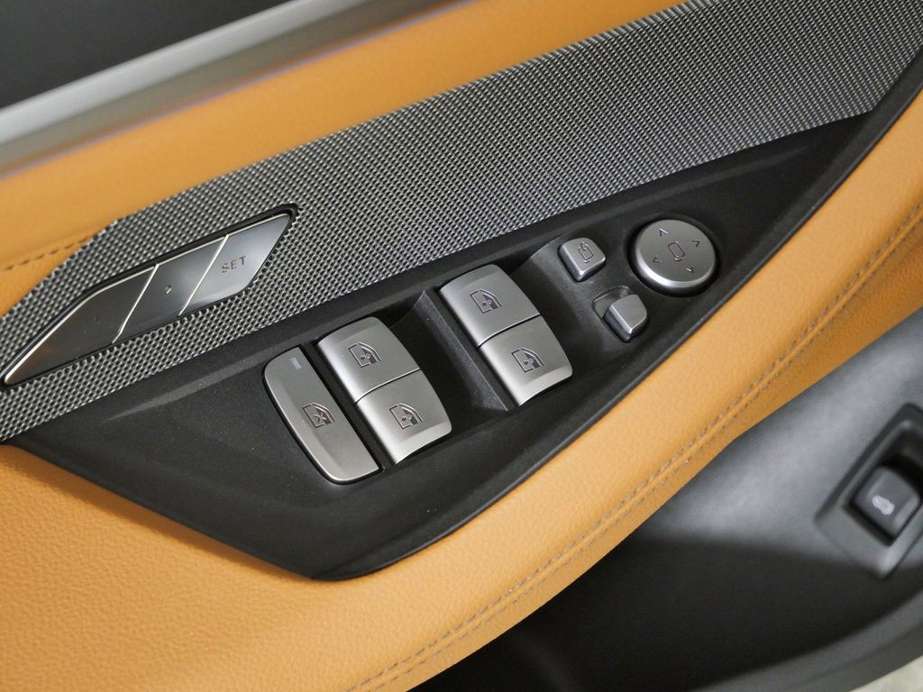 Thumbnail: 2026 BMW i4 - 34