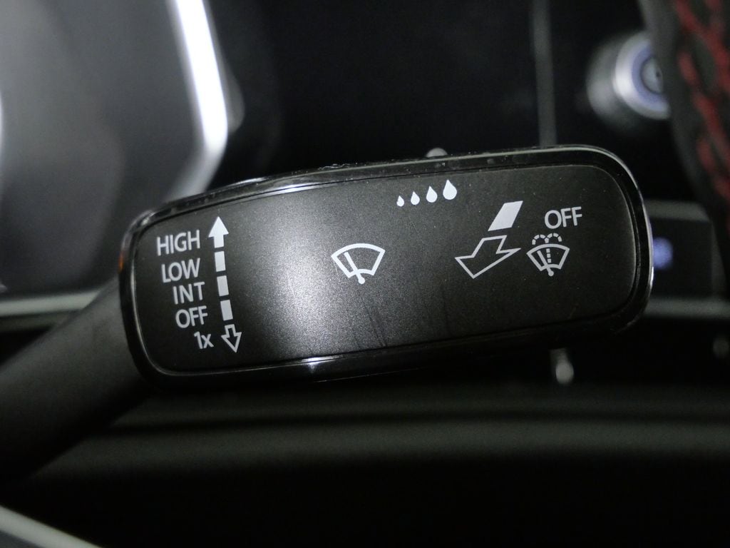 Thumbnail: 2019 Volkswagen Jetta - 49