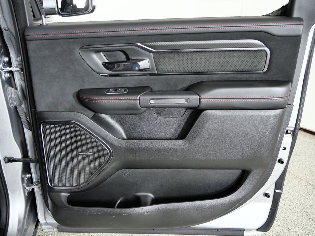 Thumbnail: 2022 RAM 1500 - 26