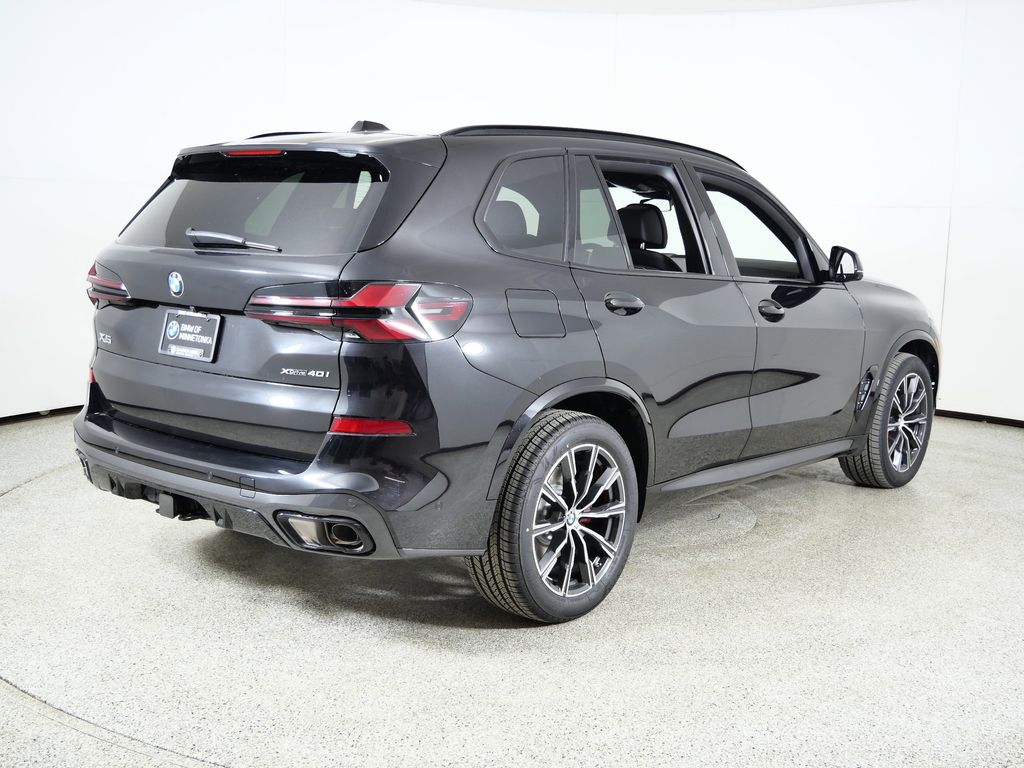 Thumbnail: 2026 BMW X5 - 9