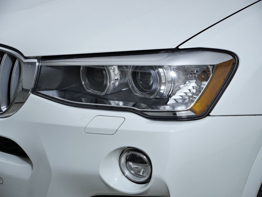 Thumbnail: 2017 BMW X4 - 4