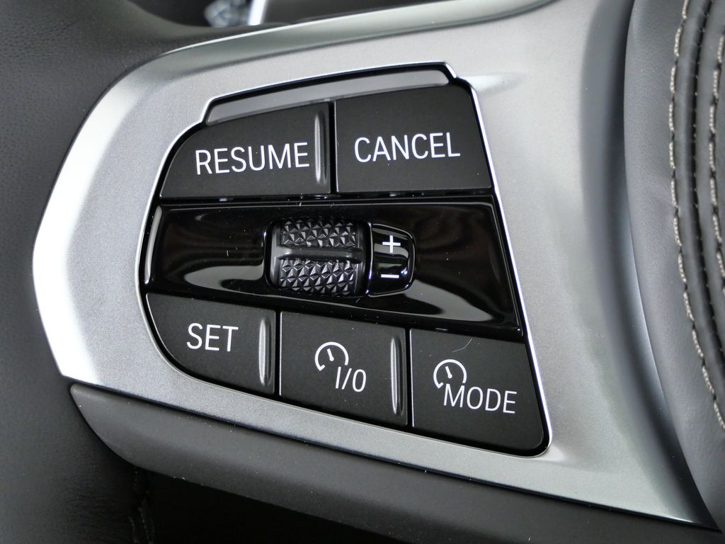 Thumbnail: 2026 BMW X5 - 41