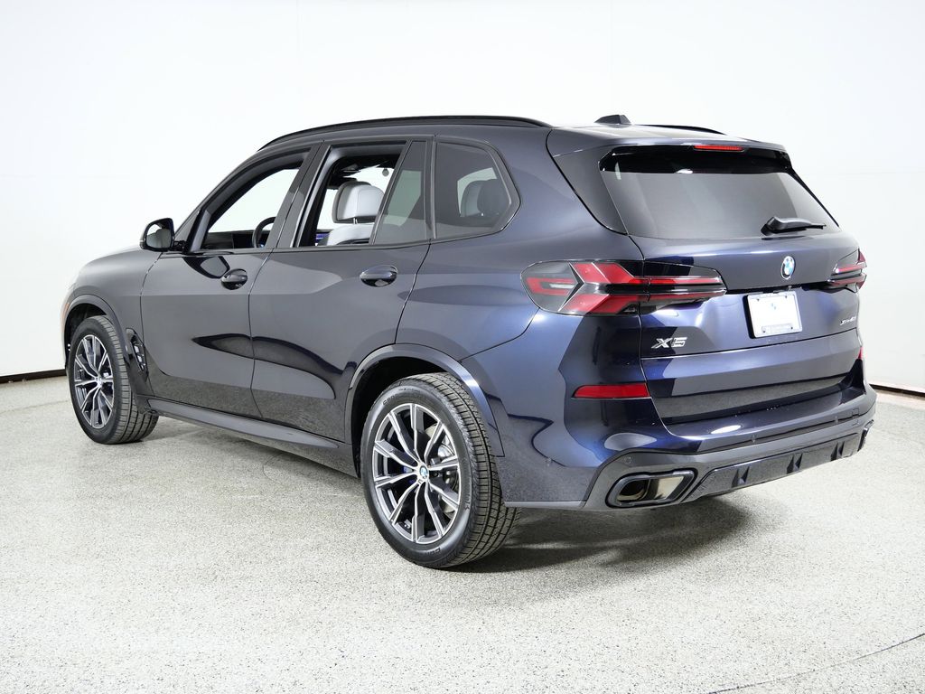 Thumbnail: 2024 BMW X5 - 17