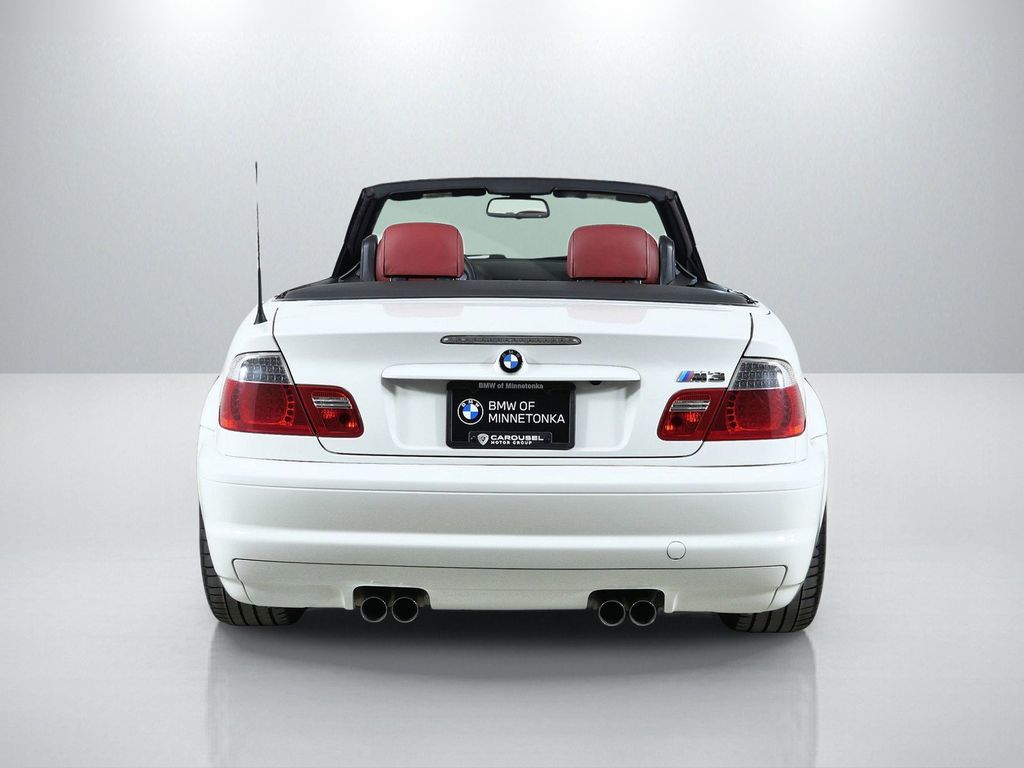 Thumbnail: 2004 BMW M3 - 11