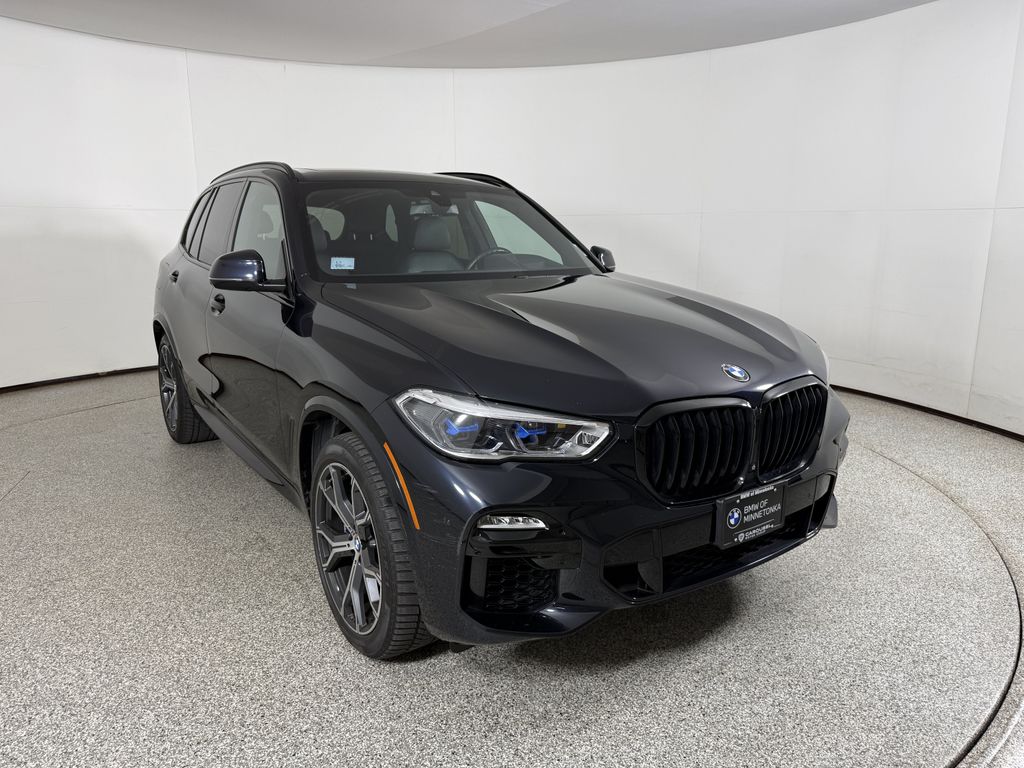 Thumbnail: 2021 BMW X5 - 3