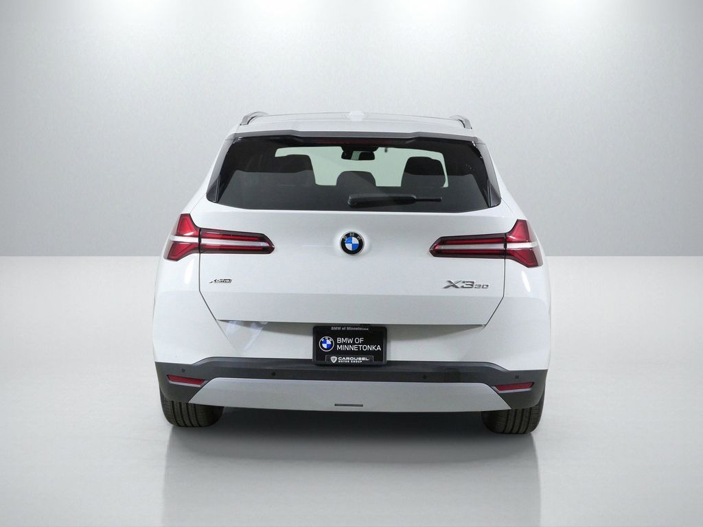 Thumbnail: 2026 BMW X3 - 10