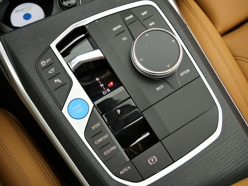 Thumbnail: 2026 BMW i4 - 48