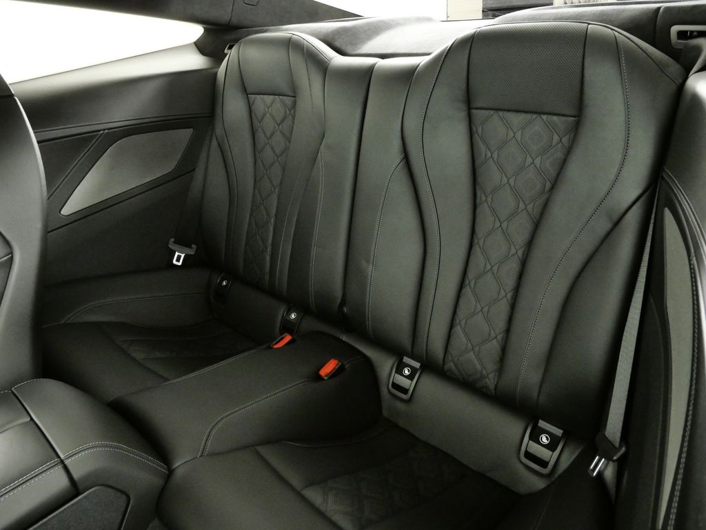 Thumbnail: 2020 BMW M8 - 34