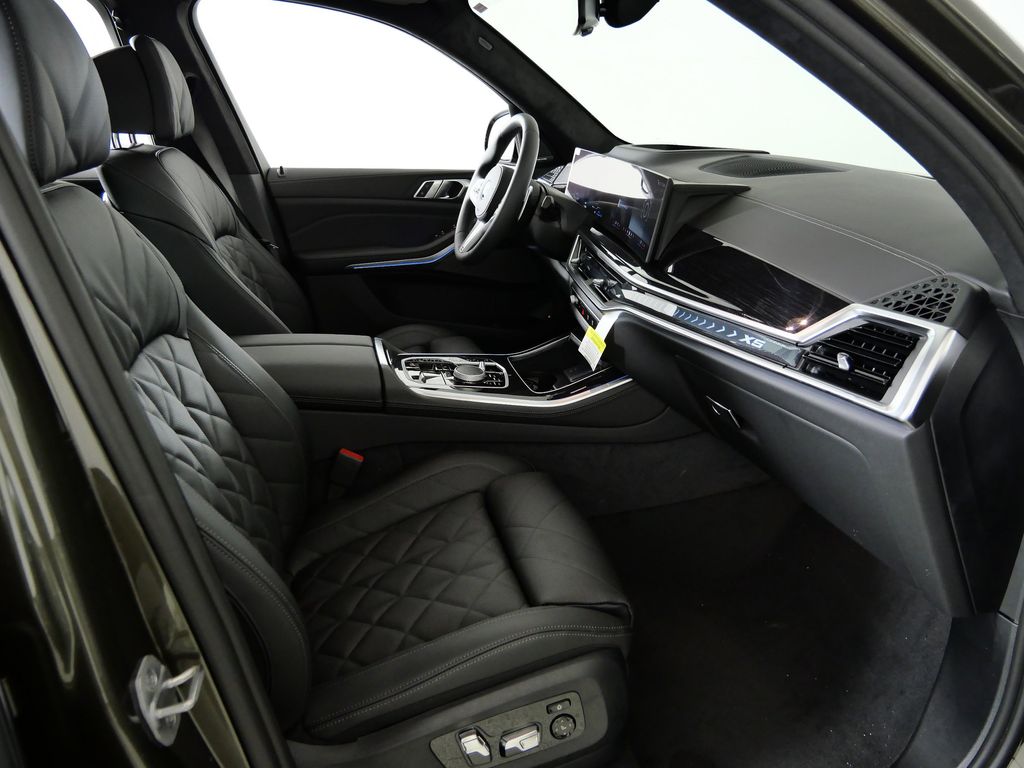 Thumbnail: 2026 BMW X5 - 20