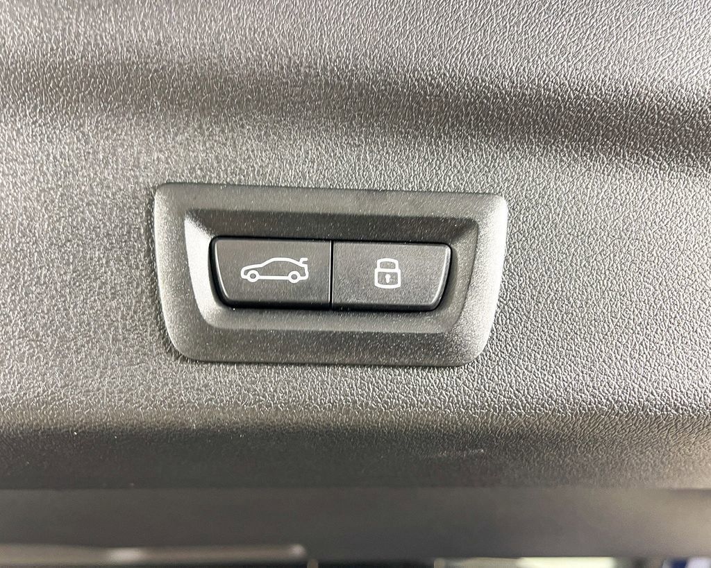 Thumbnail: 2025 BMW X1 - 22