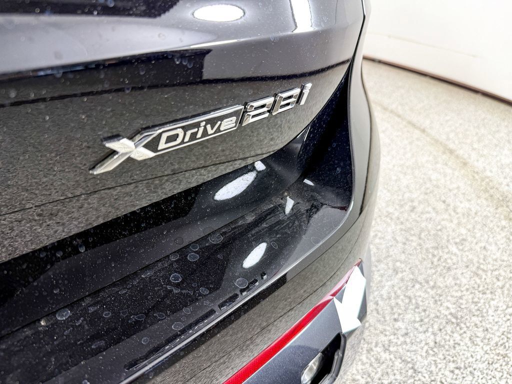 Thumbnail: 2025 BMW X1 - 16