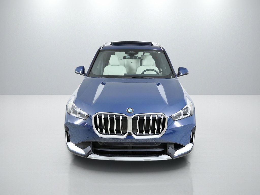 Thumbnail: 2026 BMW X1 - 16