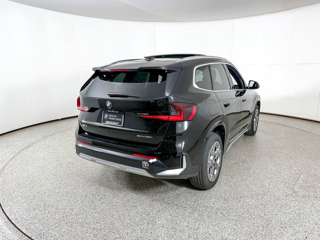 Thumbnail: 2025 BMW X1 - 4