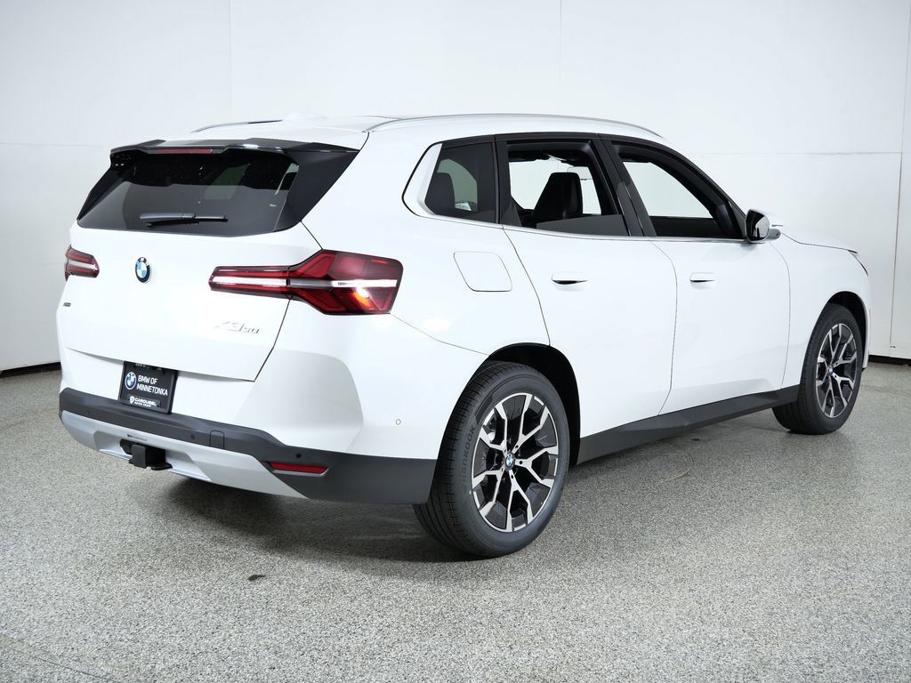 Thumbnail: 2026 BMW X3 - 11