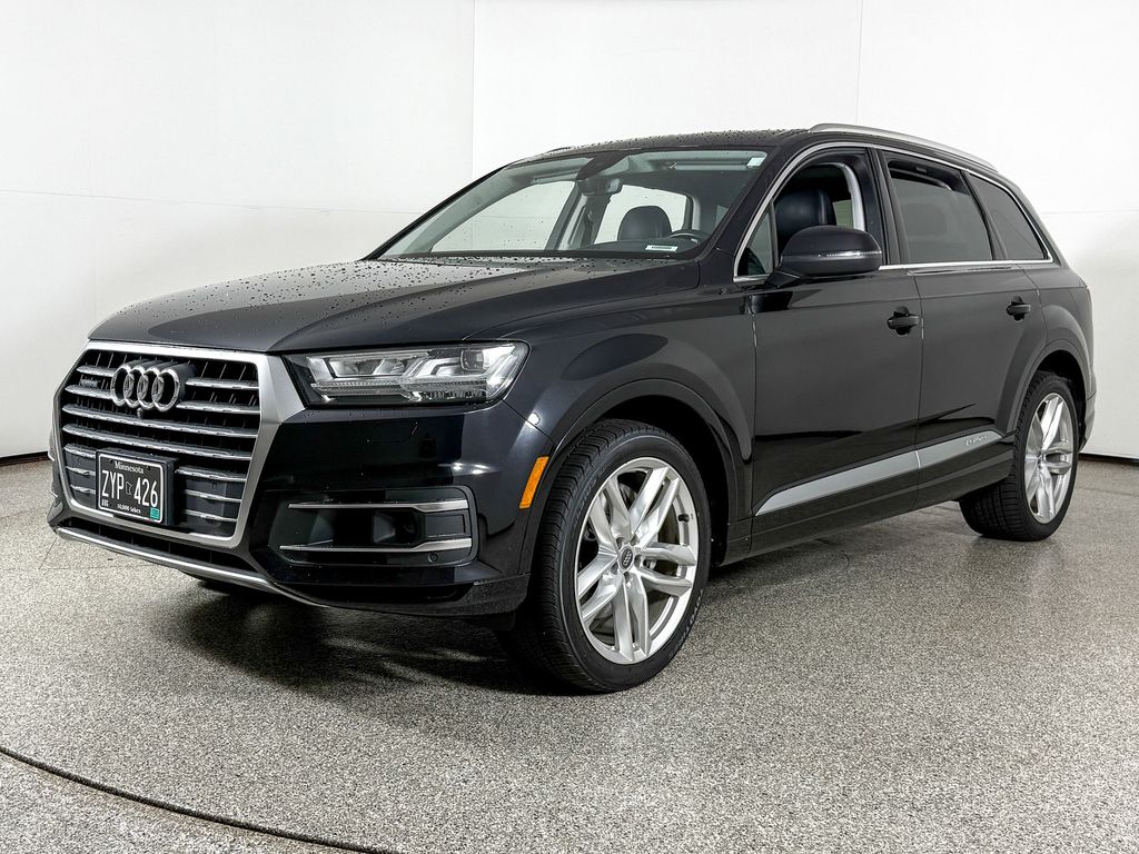 Thumbnail: 2018 Audi Q7 - 1
