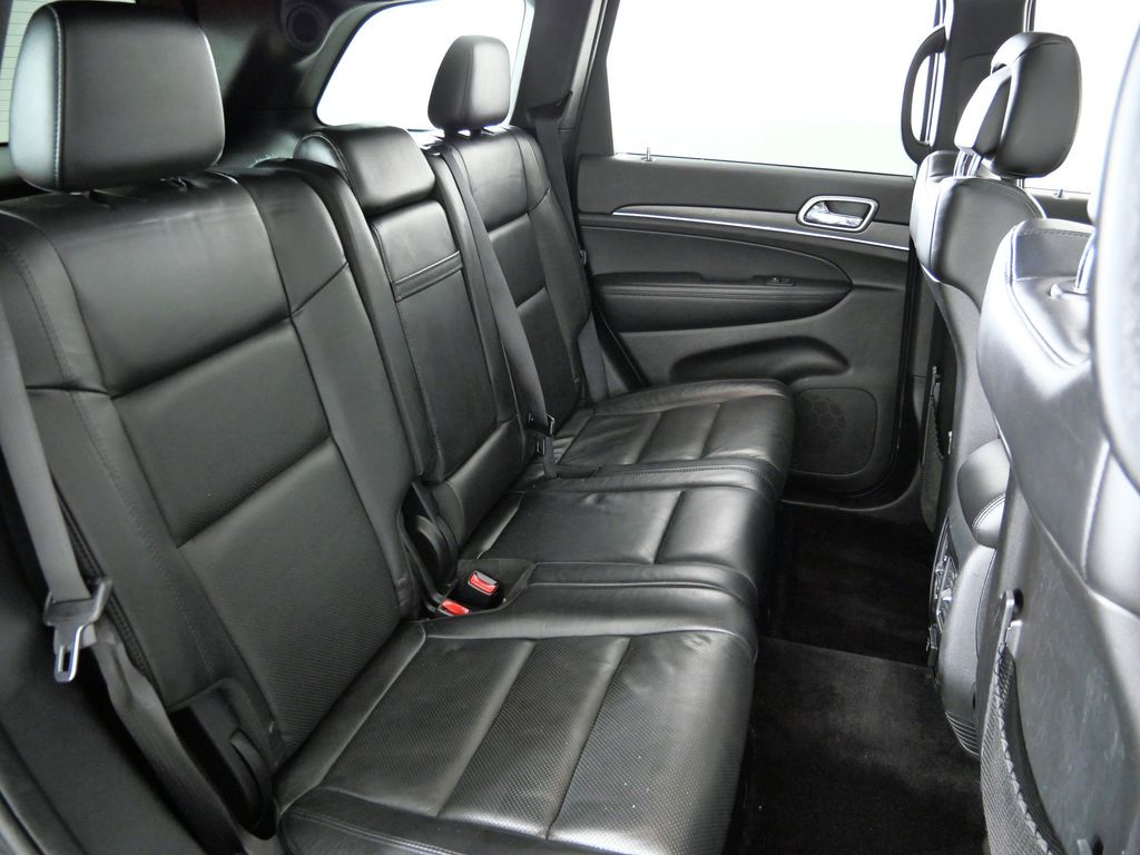 Thumbnail: 2018 Jeep Grand Cherokee - 27