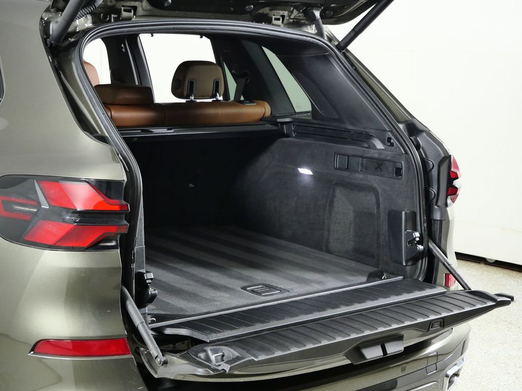 Thumbnail: 2025 BMW X5 - 30