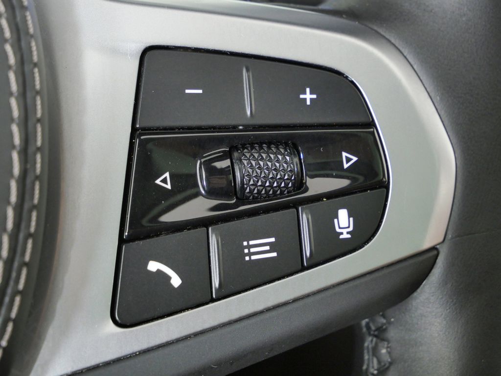 Thumbnail: 2025 BMW X5 - 46