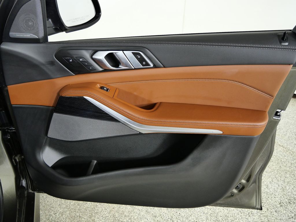 Thumbnail: 2025 BMW X5 - 20