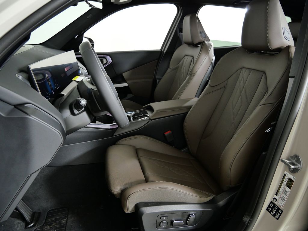 Thumbnail: 2026 BMW X3 - 34