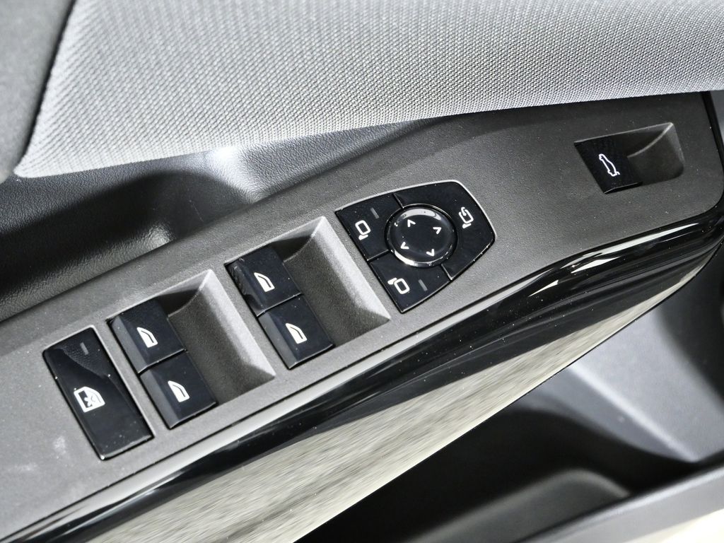 Thumbnail: 2026 BMW X3 - 33