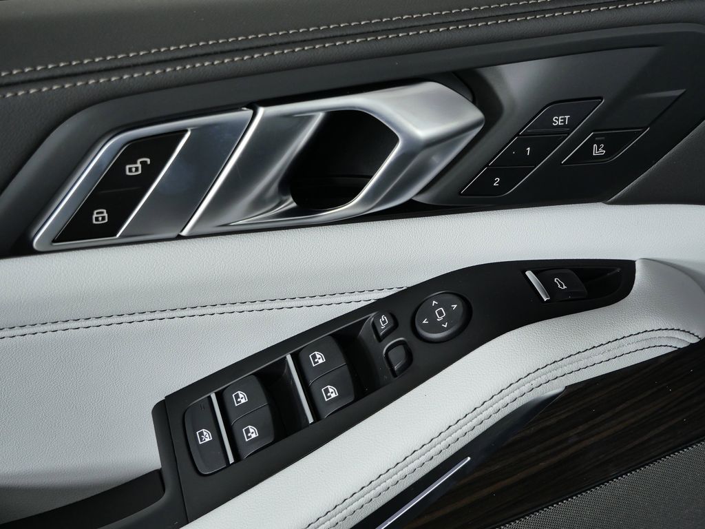 Thumbnail: 2026 BMW X5 - 37